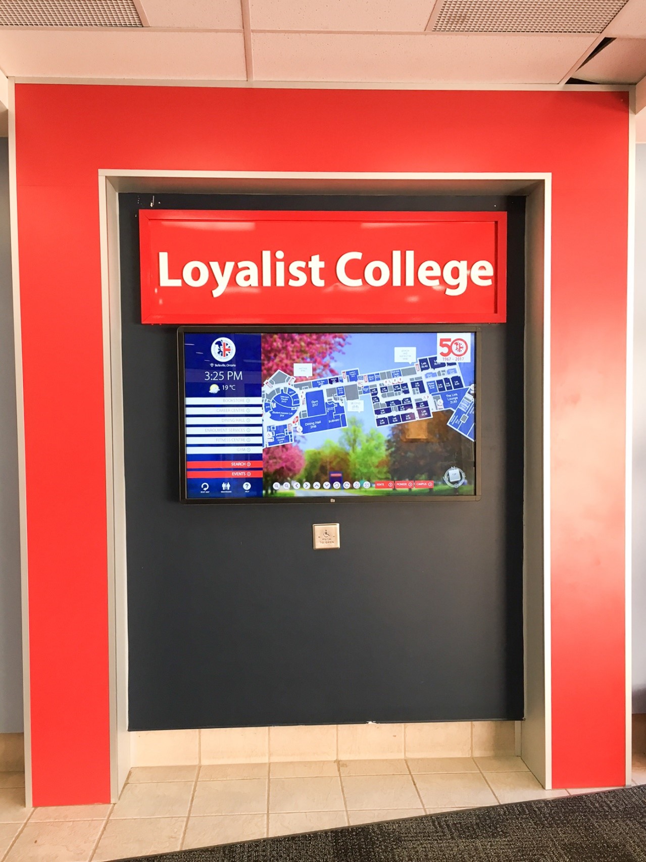 digital signage for higher education, loyalist college, campus wayfinding